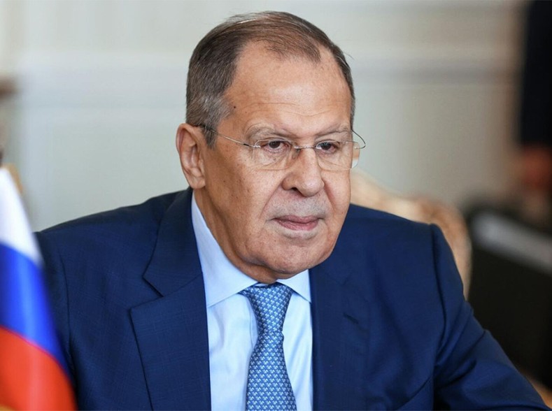 Министр иностранных дел России Сергей Лавров прибыл в Пекин
