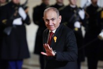 Пашинян приглашает в автопробег в Гюмри: планируются посещения церквей, ресторанов, а затем послушают выступление «Варчабенда».