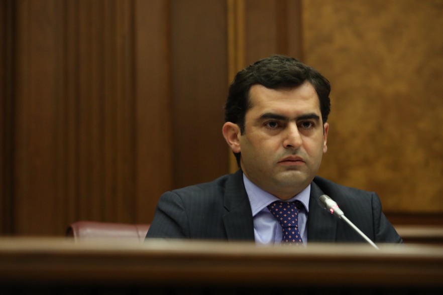Лишние заявления могут навредить работе: Акоп Аршакян о военнопленных, удерживаемых в Азербайджане