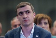 Во время войны соотечественников, прибывавших из-за рубежа, встречали с распростёртыми объятиями, а при реализации избирательного права они стали врагами властей — Аракелян