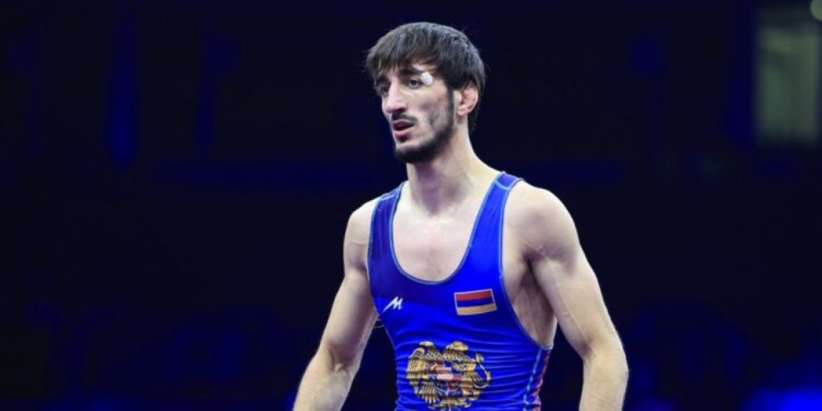 Армянский борец победил олимпийского чемпиона в Professional Wrestling League в Алматы