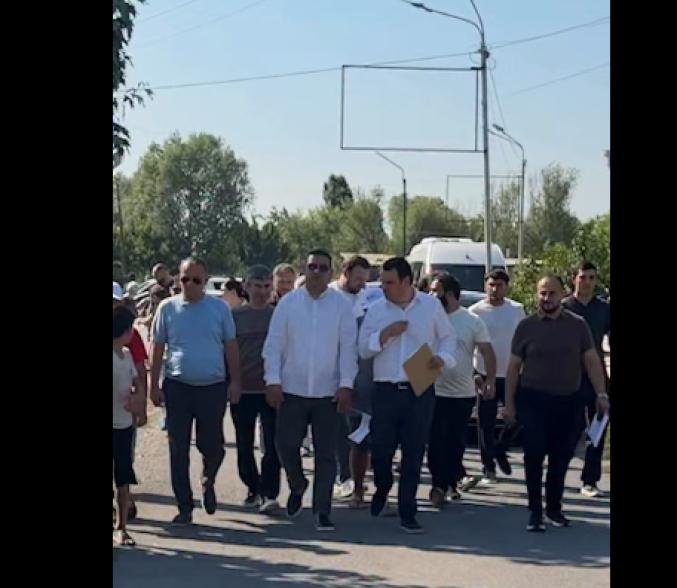 «Մարդիկ կտեսնեն՝ փոխելու ենք». «Ուժեղ Հայաստան»-ը Մասիս համայնքում հանդիպումներ է անցկացրել բնակիչների հետ (Տեսանյութ)