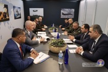 Папикян и Миллер провели встречу