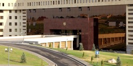«Жизни ни одного военнослужащего ничто не угрожает»: Минобороны — о ДТП с участием санитарного автомобиля