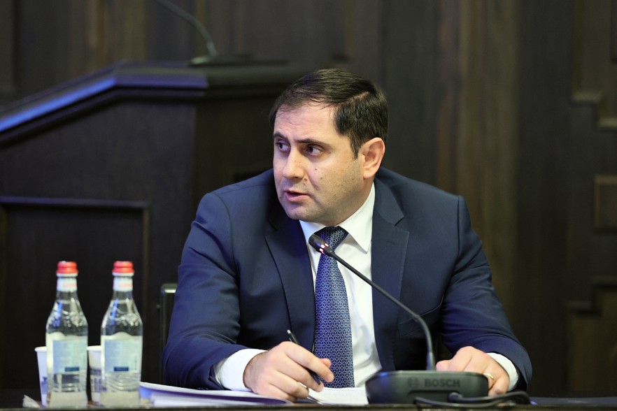 Папикян о 110 км, упомянутых спикером НС: «Если названа цифра, значит, есть достаточные основания»