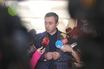 Նիկոլ Փաշինյանին իշխանության բերեց արագիլը. Իշխան Սաղաթելյան