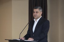 Морально-психологическая атмосфера в сборной Армении находится в очень плохом состоянии: в команде есть хорошие футболисты, но нет Генриха Мхитаряна, обладающего качествами лидера — Артур Ванецян