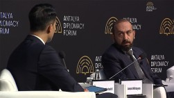 Ереван готов к роспуску Минской группы ОБСЕ в день подписания договора с Баку – МИД Армении