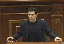 «Никол Пашинян назвал моих коллег "амбалами", а на следующий день поехал в Москву: видели видео? так кто теперь амбал?» — Левон Кочарян (видео)