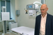 Mikael Vardanyan donated 3 neonatal reanimobiles and the medical equipment to the Muratsan hospital