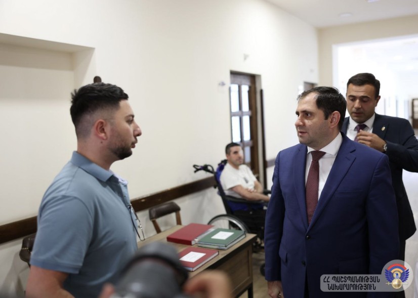 Սուրեն Պապիկյանն այցելել է «Զինվորի տուն» վերականգնողական կենտրոն