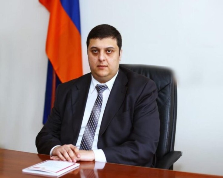 Жалоба на пересмотр решения об аресте архиепископа Баграта Галстаняна завизирована на имя судьи судьи Мнацакана Арутюняна