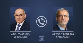 Никол Пашинян пригласил президента Ирана посетить с официальным визитом Армению