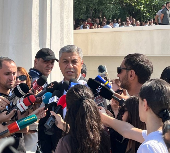 Уверен, что всё будет очень хорошо, никогда не нужно отчаиваться — Артур Ванецян