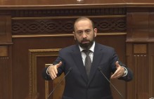 Арарат Мирзоян: даже если в ближайшее время будет подписан мирный договор, всё равно нельзя будет сказать, что всё завершилось — к сожалению, вопрос пленных остаётся нерешённым