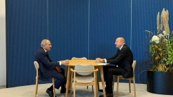 Генсек СНГ Лебедев: Алиев и Пашинян тепло пообщались на полях саммита в Душанбе