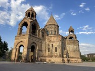 Армянская Апостольская Церковь — не офис правящей партии: Патриарший престол не игрушка в кармане премьер-министра и не «кадровый резерв»