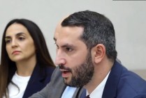 Те, кто погиб за Родину, не признают ни политики, ни партийной принадлежности, они погибли ради Родины, а не за ту или иную партию — Рубен Рубинян