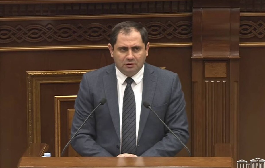 Сокращение срока службы не касается тех, кто уже проходит службу: наши дорогие военнослужащие и их родители должны отнестись с пониманием — Сурен Папикян