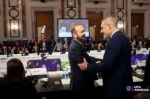 Armenian Foreign Minister meets Turkish counterpart