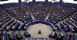Европарламент призывает Баку освободить всех политзаключённых