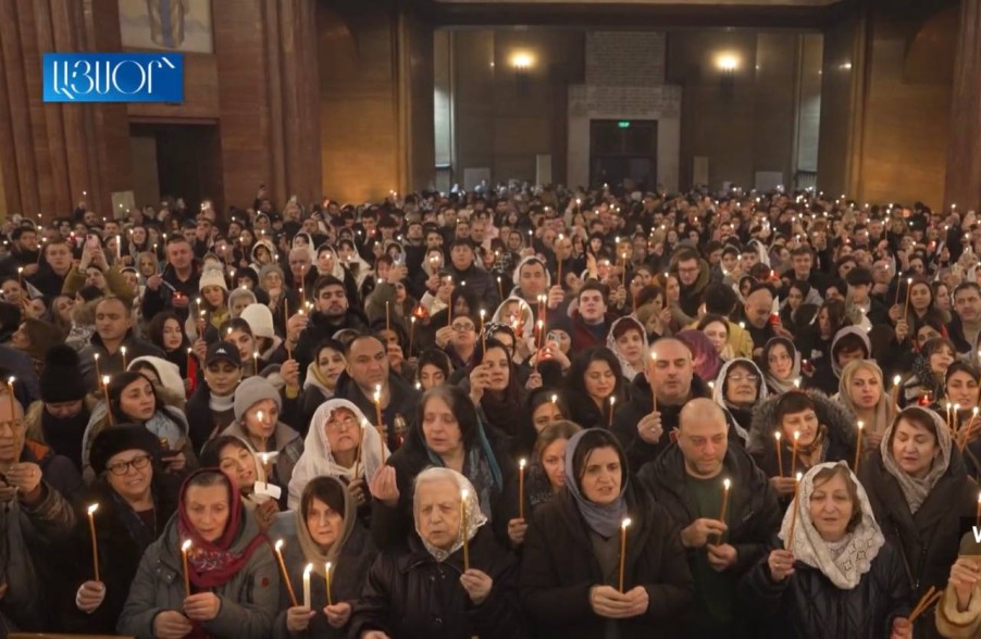 Armenians of Russia express their loyalty to His Holiness the Patriarch through prayer (video)