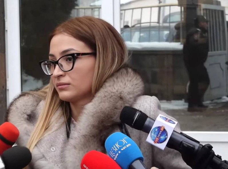 «Она надеялась, что папа сегодня вернётся домой»: жена Нарека Самсоняна не смогла сдержать эмоции