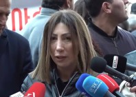 Никол Пашинян пришёл в церковь Святого Саргиса, приказал не упоминать имя Католикоса — мы не подчинились, меня исключили из епархии, — Ануш Варданян (видео)