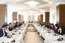 Roundtable in Azerbaijan with participation of Armenian and Azerbaijani representatives