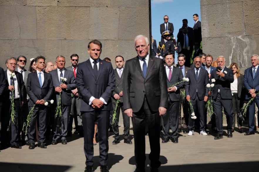 Macron pays tribute to Armenian Genocide victims at Tsitsernakaberd