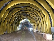 Հյուսիս-հարավի Քաջարան-Ագարակ թունելում իրականացվում են ջրահեռացման և ջրամեկուսացման տարրերի մոնտաժման աշխատանքներ