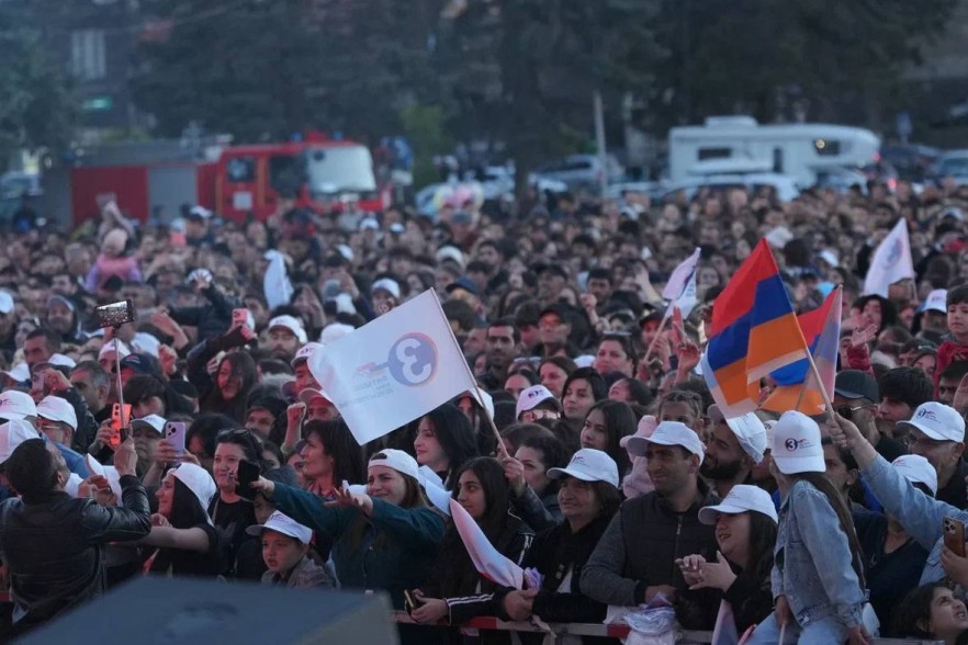 Գյումրի, «Ուժեղ Հայաստան». Լուսանկարներ