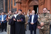 «Мирной и безопасной службы»: в Гюмри начался летний призыв в армию