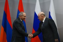 Միշուստինը երկուշաբթի օրը բանակցություններ կվարի Փաշինյանի հետ