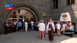 Ամեն ինչ վարչապետի խղճին է, թո՛ւյլ տվեք աշխատենք. «Նոյ» գործարանի աշխատակիցները բողոքի ակցիա են անում (Տեսանյութ)