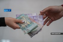 За последние два дня по делам о даче и получении избирательных взяток, а также о нарушении запрета на благотворительность задержан 21 человек