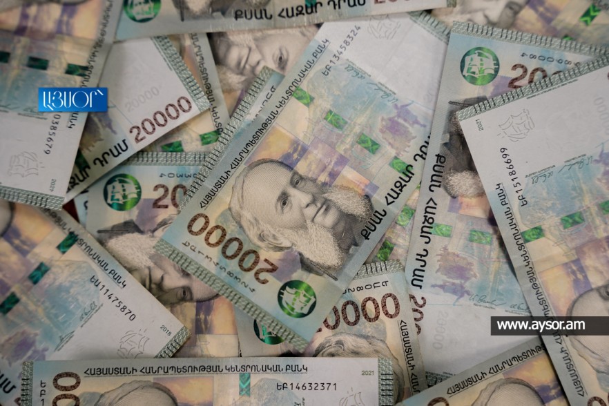 «Չամադանով փող ենք բաժնե ախպերս». ընտրակաշառքի հերթական դեպքն է բացահայտվել (տեսանյութ)
