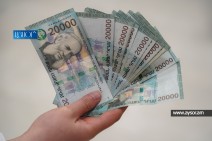 Law enforcement raids Prosperous Armenia’s Vanadzor office; 10 detained