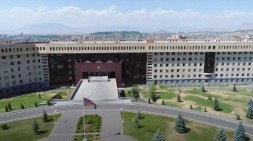 Минобороны Армении опровергло информацию о сдаче армейской позиции в районе Джермука