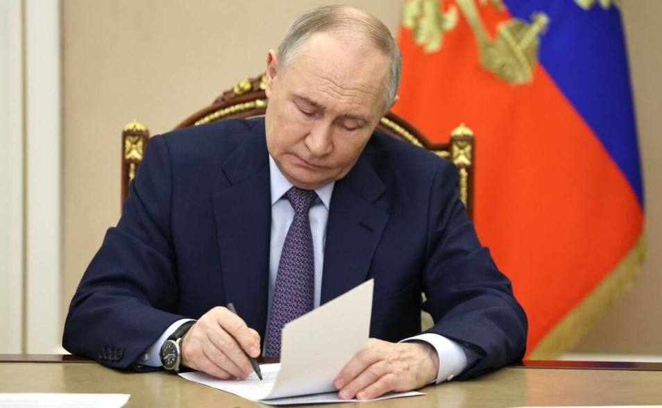 Путин подписал закон о ратификации соглашения с Арменией о работе Российско-армянского университета
