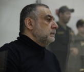 Բաքվի բանտում անօրինական պահվող Ռուբեն Վարդանյանն ավելի շատ է մտահոգված հայ գերիների ճակատագրով ու նրանց ընտանիքների իրավունքներով, քան Հայաստանի պաշտոնական կառույցները. Ռոբերտ Ամստերդամ