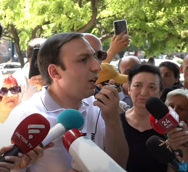 Тот факт, что люди могут остаться на улице, не является для них обоснованием, вот что мы зафиксировали по итогам встречи с вице-премьером — Гегам Степанян