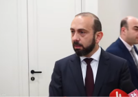 Определенной даты и места нет: Мирзоян о подписании декларации о мире