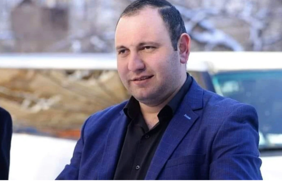 После двух месяцев незаконного ареста освобождён член инициативы «АйаКве» Каруш Овеян
