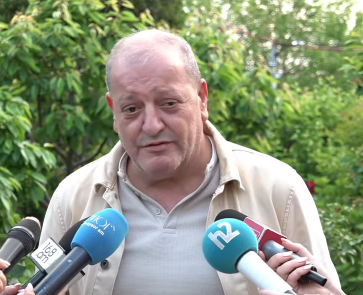 «Прошу всех, кто равнодушен, не способствовать своим безразличием приходу турка»: Давид Амалян