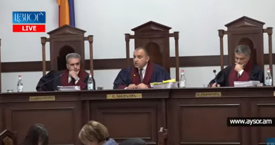 Սեդա Սաֆարյանը և Դավիթ Խաչատուրյանը կմասնակցեն ընդդիմության հայցի քննարկմանը. դատավորներից որևէ մեկը նրանց մասնակցության անհնարինության հարցը չբարձրացրեց