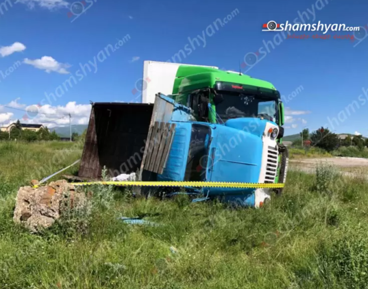 Տաշիրում բախվել են բեռնատարը և «Գազ»-ը․ վիրավորներ կան