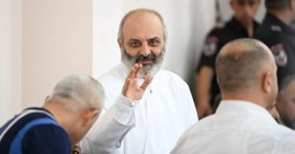 Апелляционный суд отказался привлечь привлечь архиепископа Баграта к административной ответственности за нарушение порядка проведения собраний