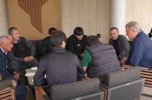 «Мы должны сделать всё, чтобы эта власть вновь не навлекла беду на страну»: Самвел Карапетян — жителям Сотка (видео)