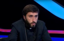 В суде будет рассмотрен вопрос снятия обеспечения иска по делу лишенного сана Степана Асатряна